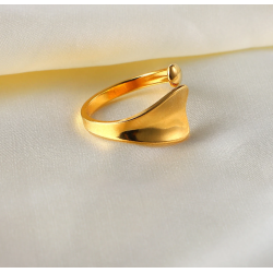 Everly Ring